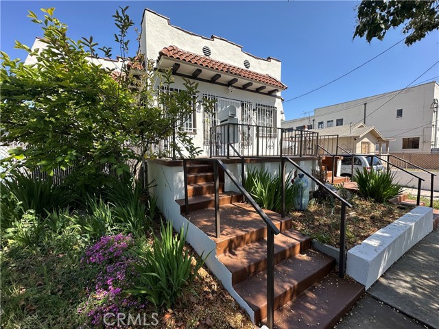 MLS #SR25240841 image #0