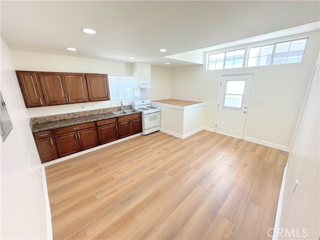 MLS #SR25240841 image #3