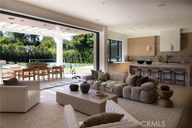 MLS #SR25241704 image #2