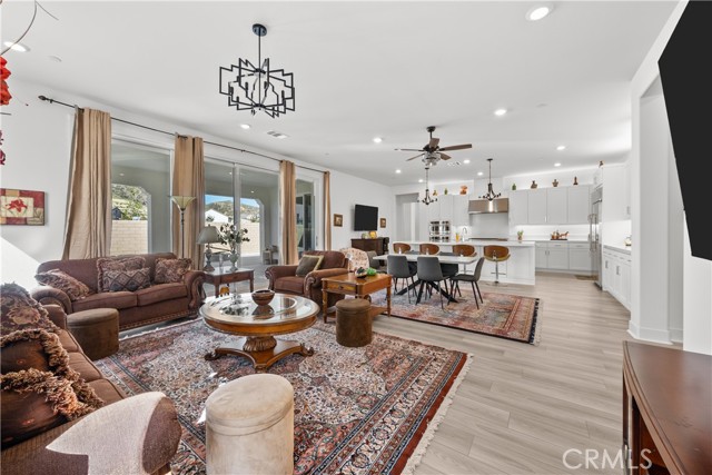 MLS #SR25241741 image #12