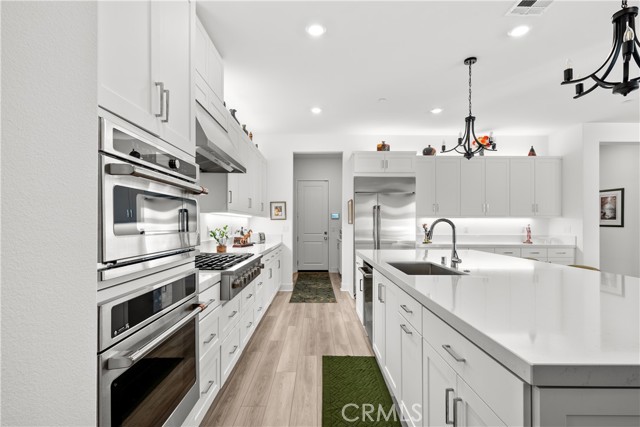 MLS #SR25241741 image #2