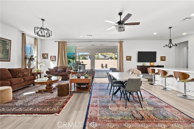 MLS #SR25241741 image #7