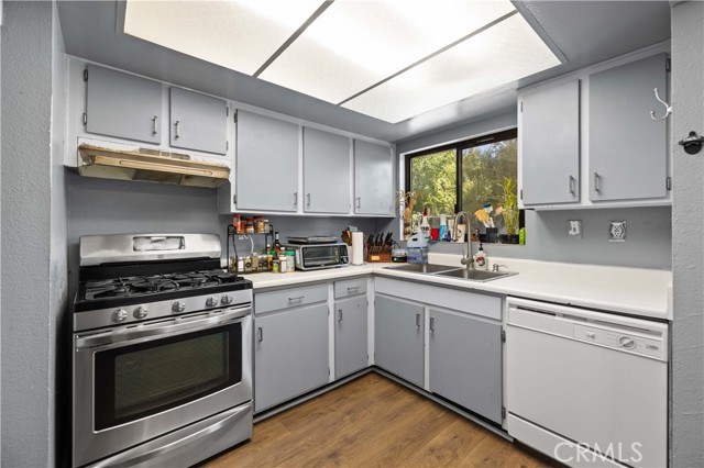 MLS #SR25241748 image #9