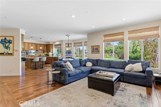 MLS #SR25241767 image #9