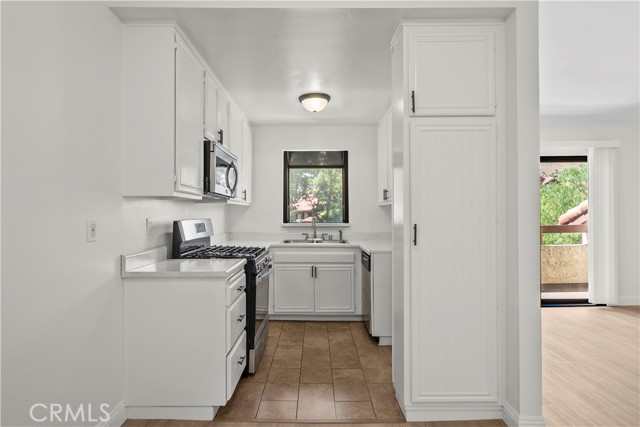 MLS #SR25241866 image #8