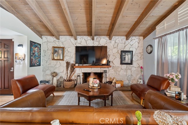 MLS #SR25241948 image #12