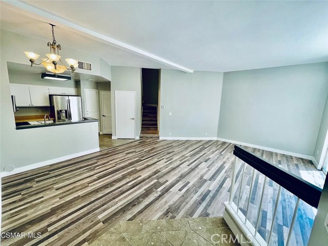 MLS #SR25242172 image #8