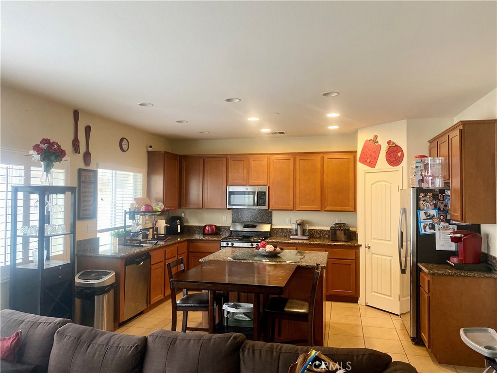 MLS #SR25242182 image #1