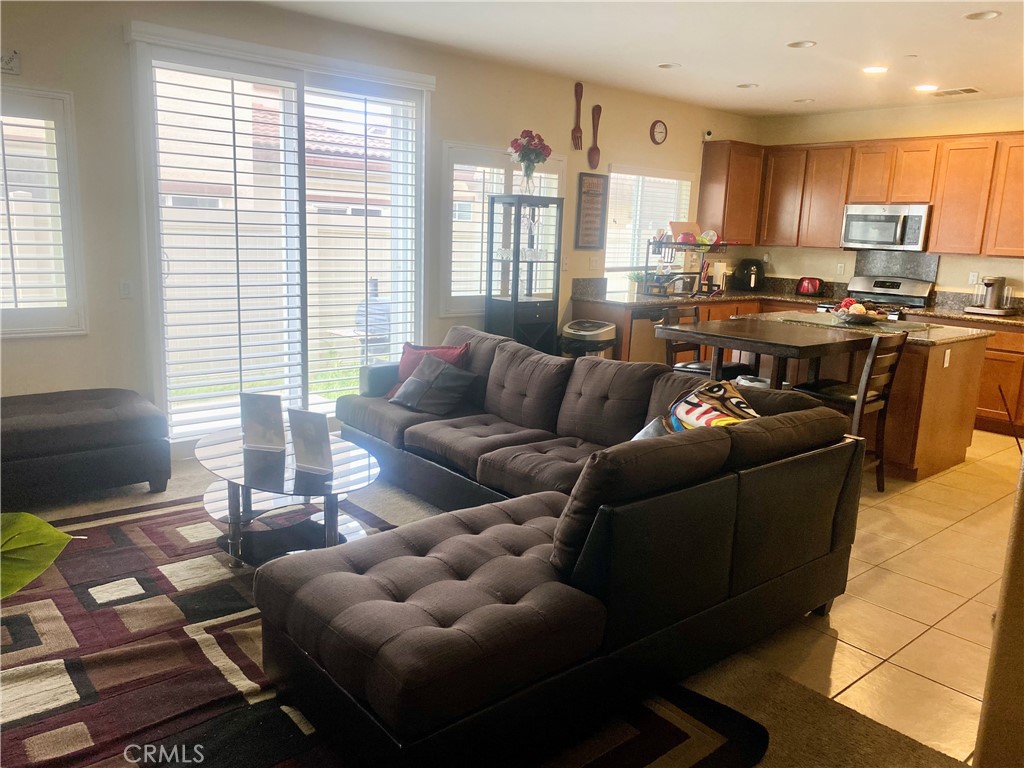 MLS #SR25242182 image #2