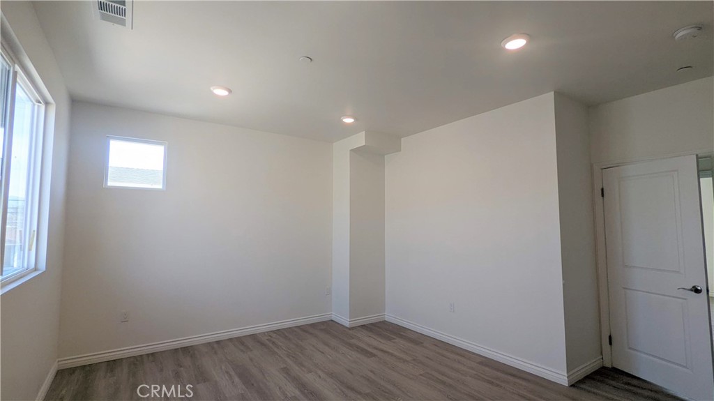 MLS #SR25242227 image #14