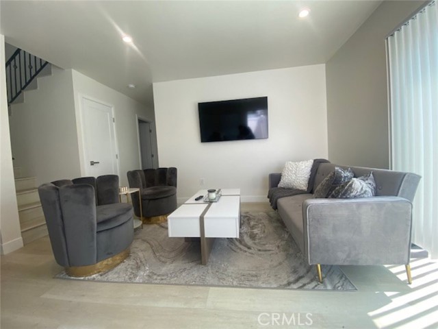 MLS #SR25242367 image #2