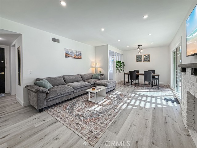 MLS #SR25242498 image #5