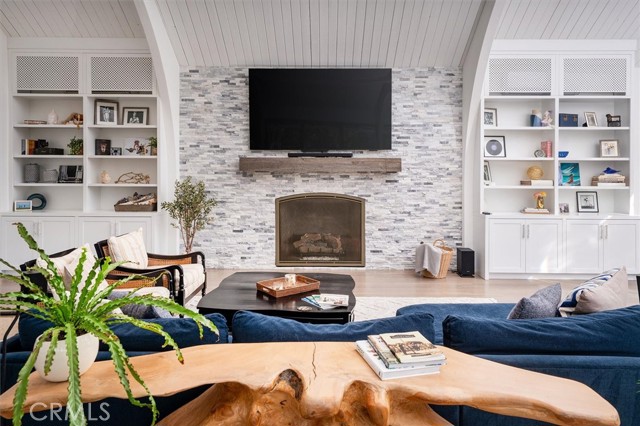 MLS #SR25242548 image #17