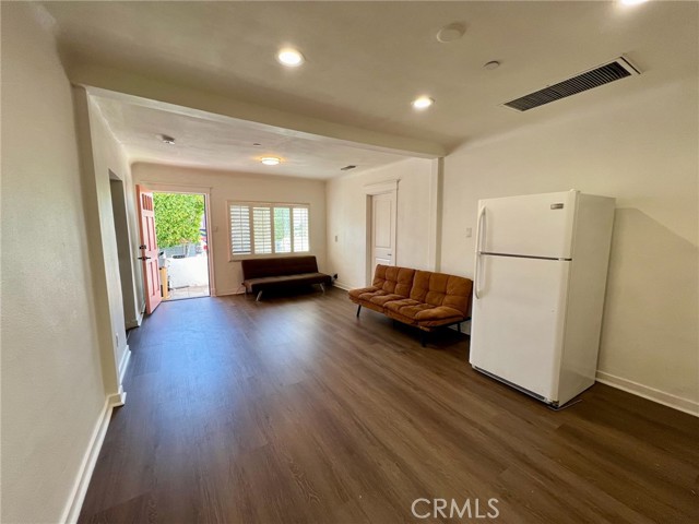 MLS #SR25242692 image #4