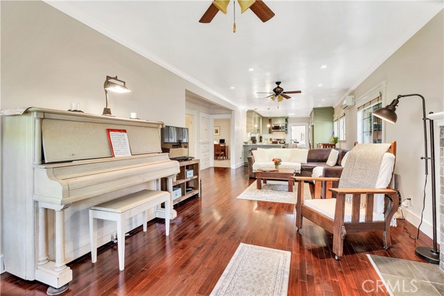 MLS #SR25242841 image #11