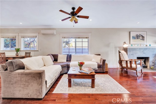 MLS #SR25242841 image #5