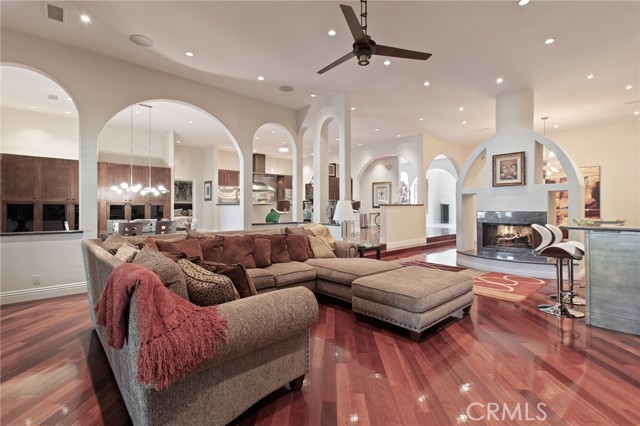 MLS #SR25242878 image #12