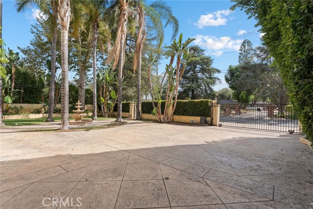 MLS #SR25242878 image #9