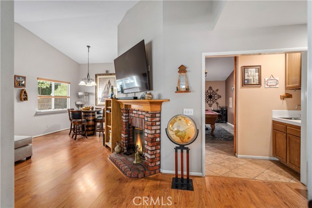 MLS #SR25242918 image #2