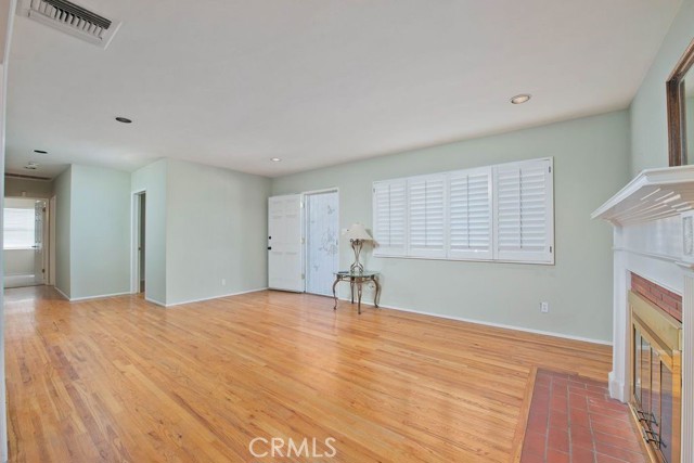 MLS #SR25242955 image #6