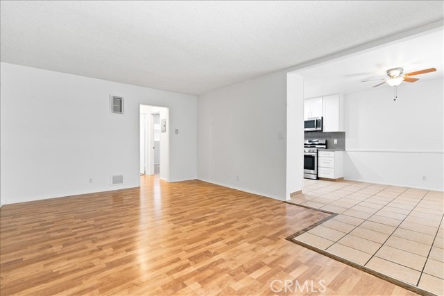 MLS #SR25243051 image #3