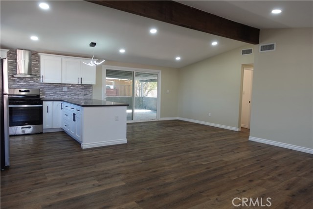 MLS #SR25243213 image #4