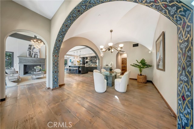 MLS #SR25243218 image #5