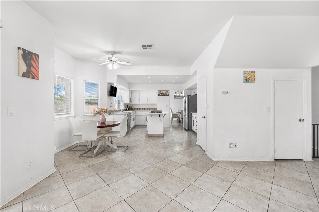 MLS #SR25243416 image #17