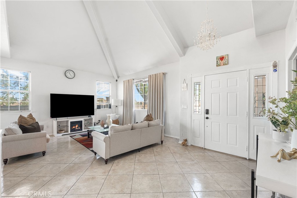 MLS #SR25243416 image #5