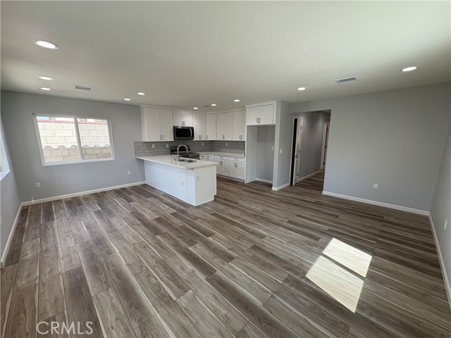 MLS #SR25243418 image #2