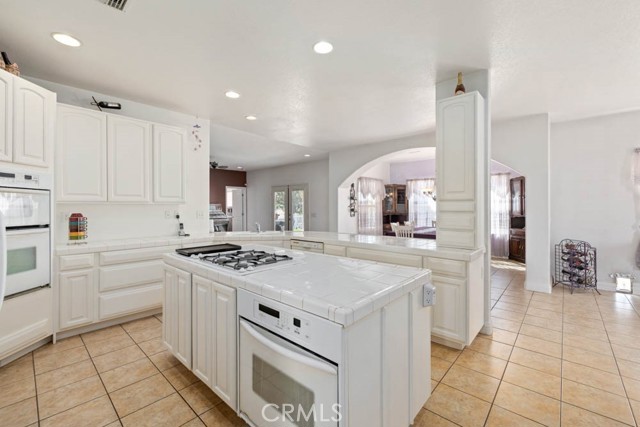 MLS #SR25243537 image #12