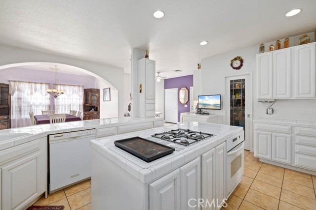 MLS #SR25243537 image #17