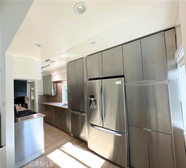 MLS #SR25243594 image #11