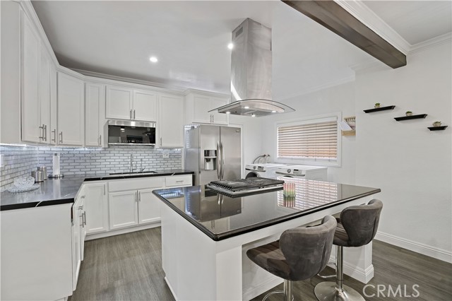 MLS #SR25243834 image #4