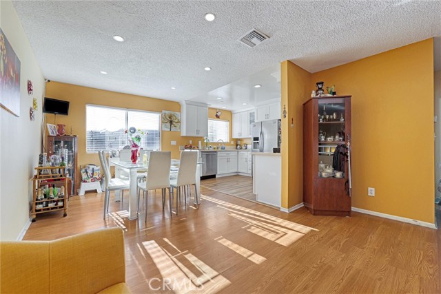 MLS #SR25243866 image #5