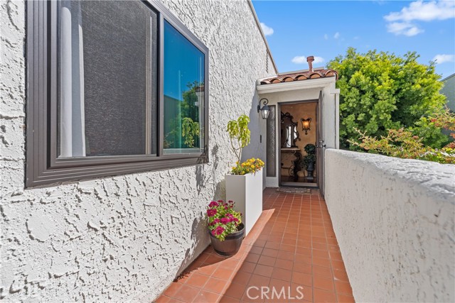 MLS #SR25243923 image #4