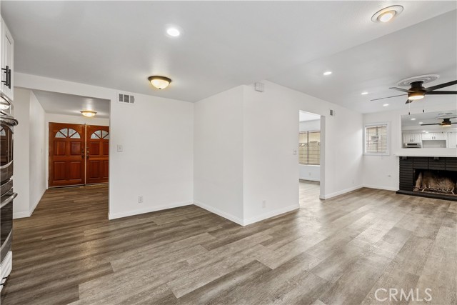 MLS #SR25244020 image #3