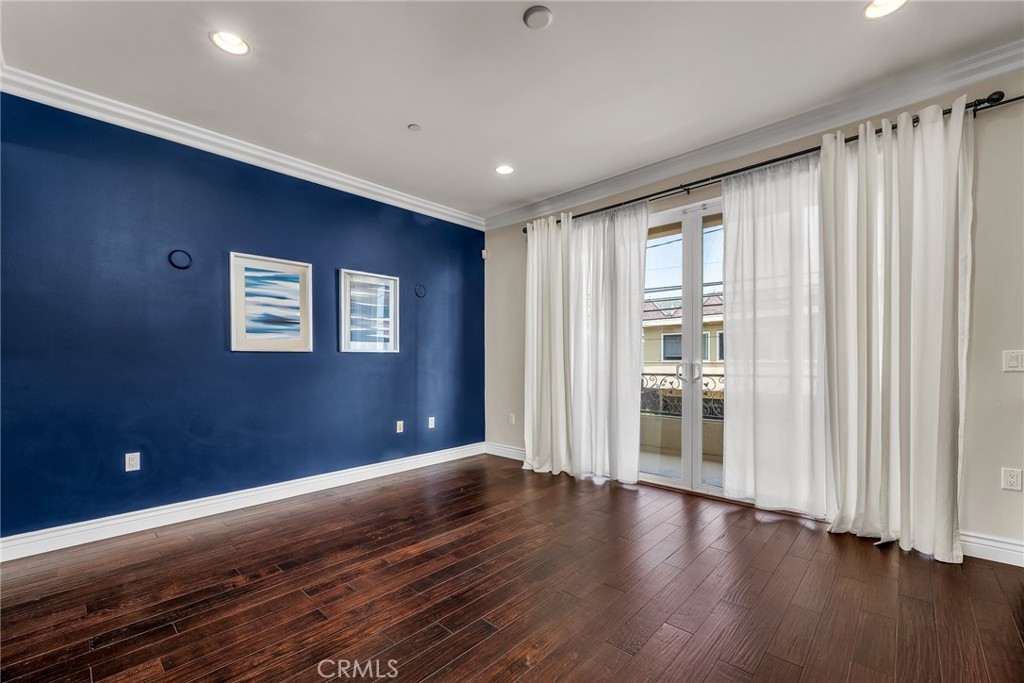 MLS #SR25244093 image #5