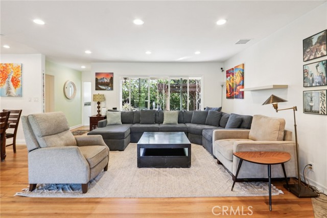 MLS #SR25244160 image #11