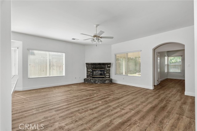 MLS #SR25244265 image #10