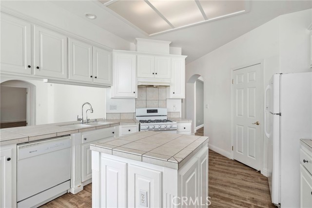 MLS #SR25244265 image #17