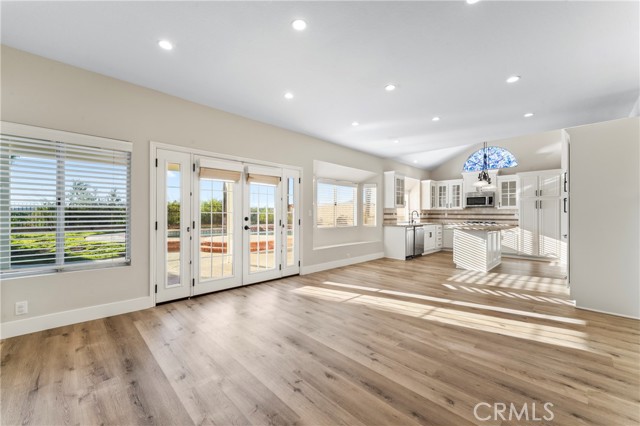 MLS #SR25244276 image #12