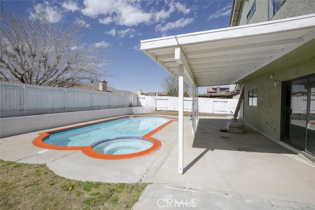 MLS #SR25244324 image #12