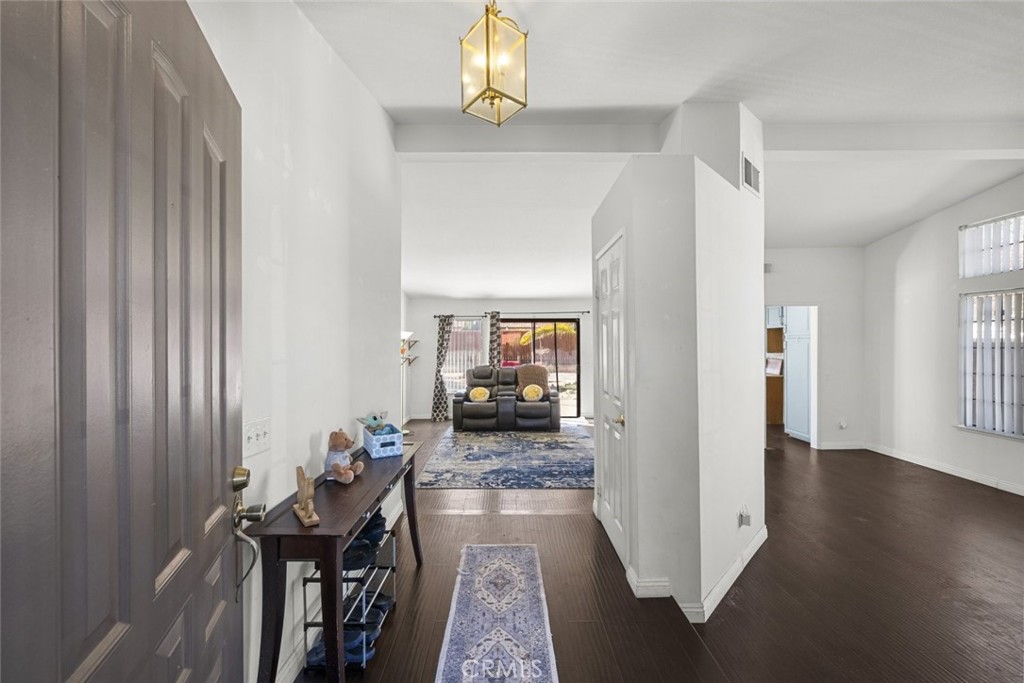 MLS #SR25244551 image #2