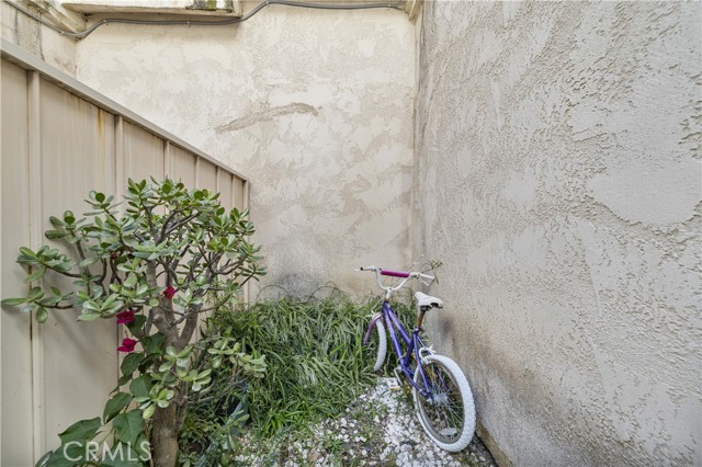 MLS #SR25244592 image #13