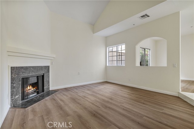 MLS #SR25244592 image #14