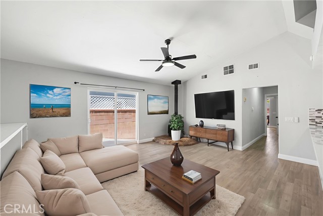 MLS #SR25244683 image #5