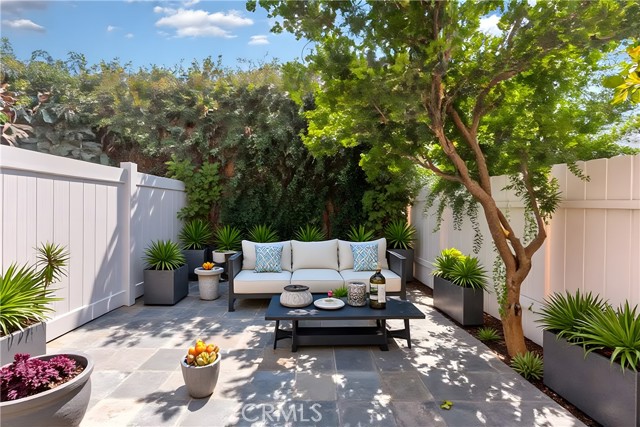 MLS #SR25244710 image #0