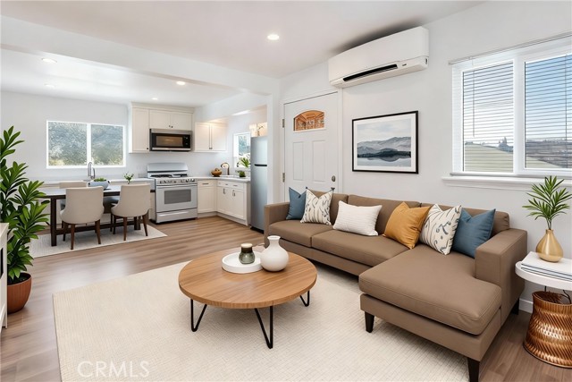 MLS #SR25244710 image #1