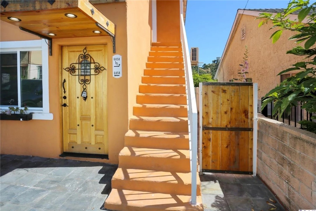 MLS #SR25244710 image #11